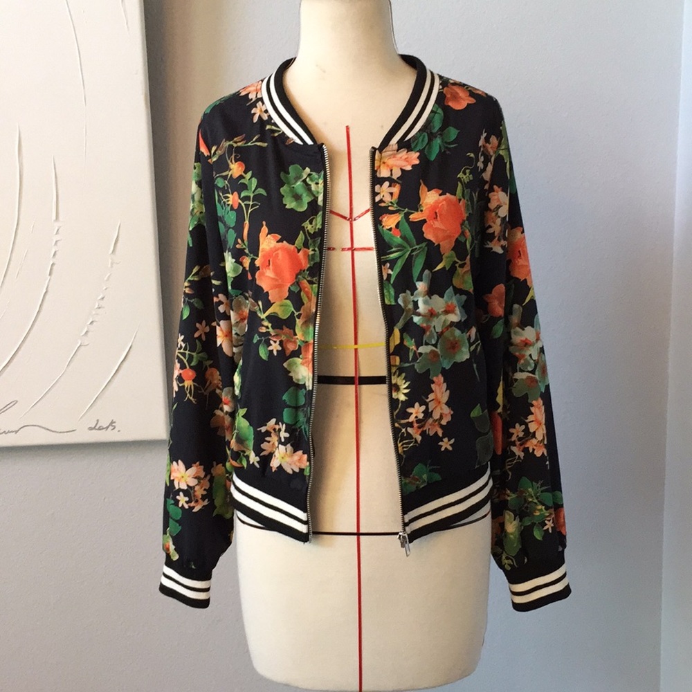 Auline Collection Floral Print Sports Jacket
